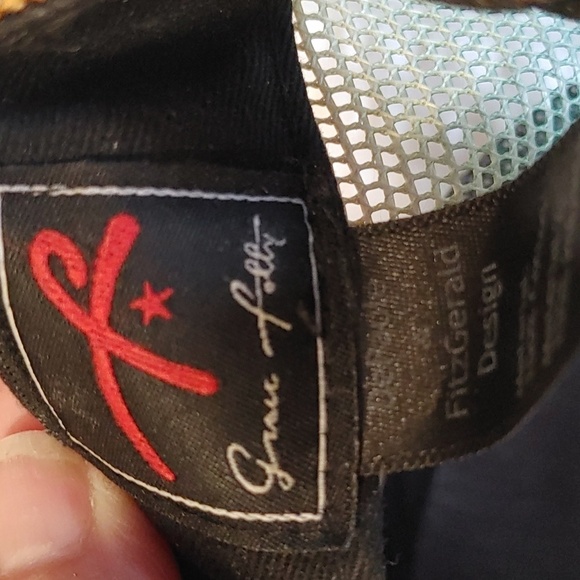 Grace Folly Unisex Trucker Hat Palm Beach Snapback  Mesh Cap MMVIII - Picture 9 of 10